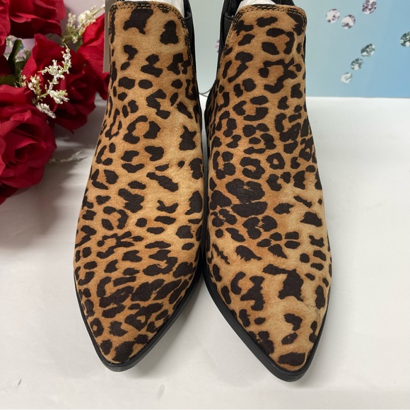 🐆NIB CHEETAH ANKLE BOOTIES - Picture 4 of 10